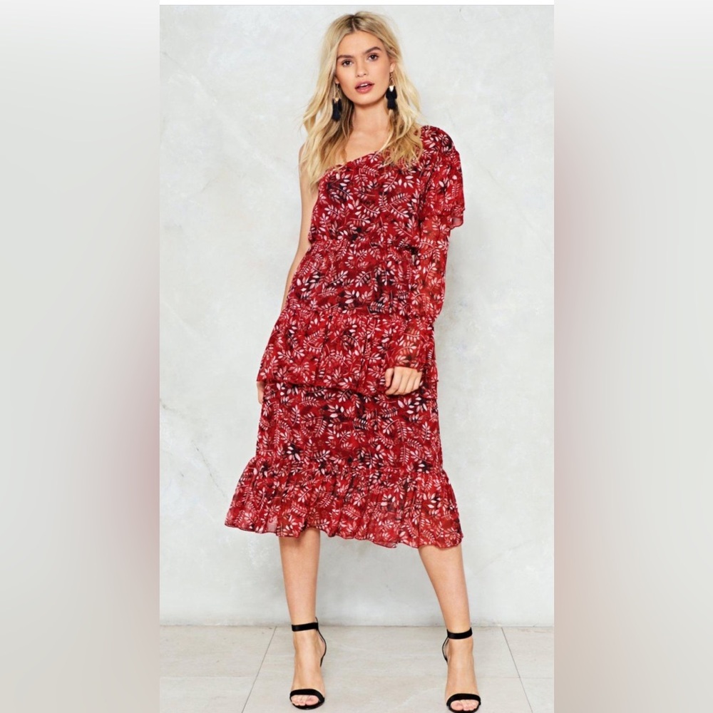 Nasty Gal Red One-Sleeve Floral Dress | Size 6 | Worn Once | Tiered Ruffle